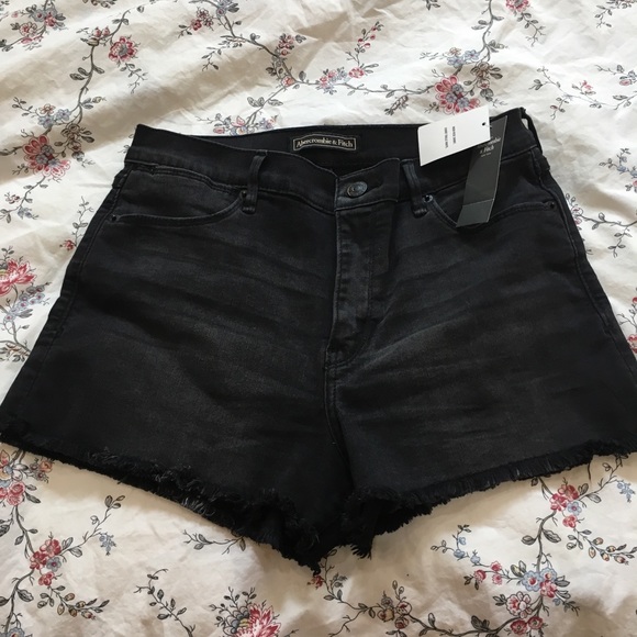 Abercrombie high waisted shorts - Picture 1 of 3